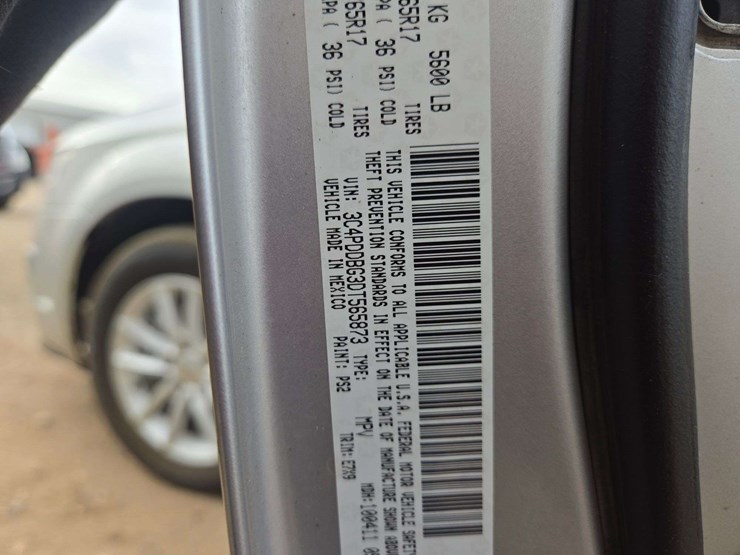 2013-dodge-journey-sxt-image-17