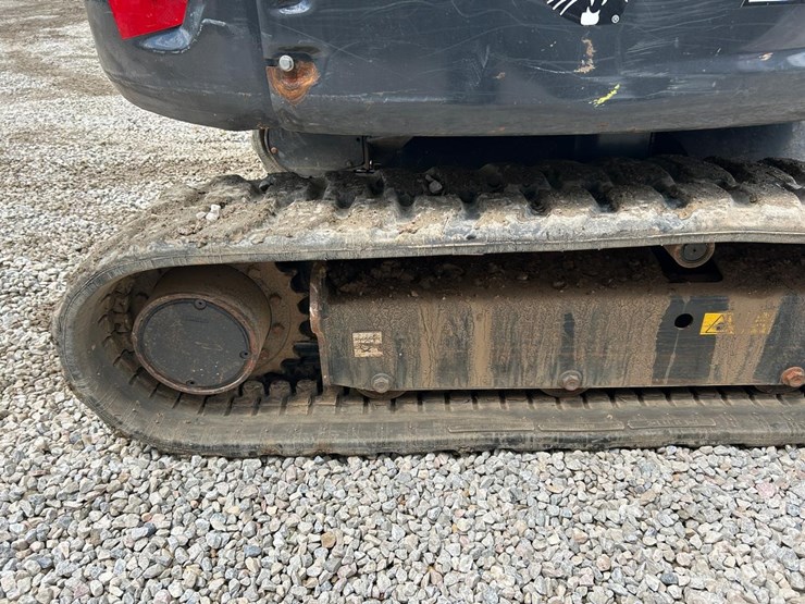 2021-bobcat-e42-image-13