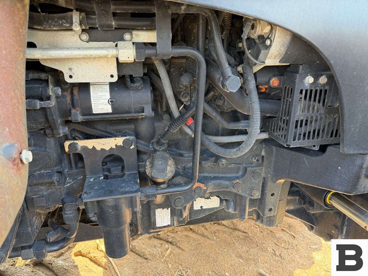 case-ih-farmall-105u-image-19