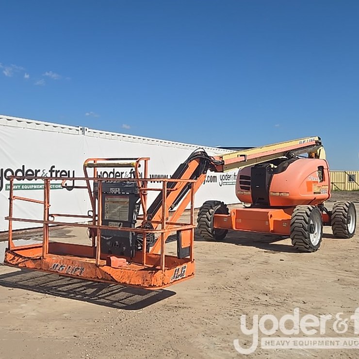 2018 JLG 600AJ