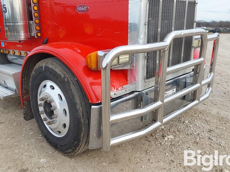 2003-peterbilt-379-image-15