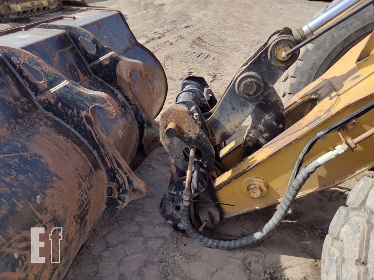 2006-caterpillar-930g-image-12