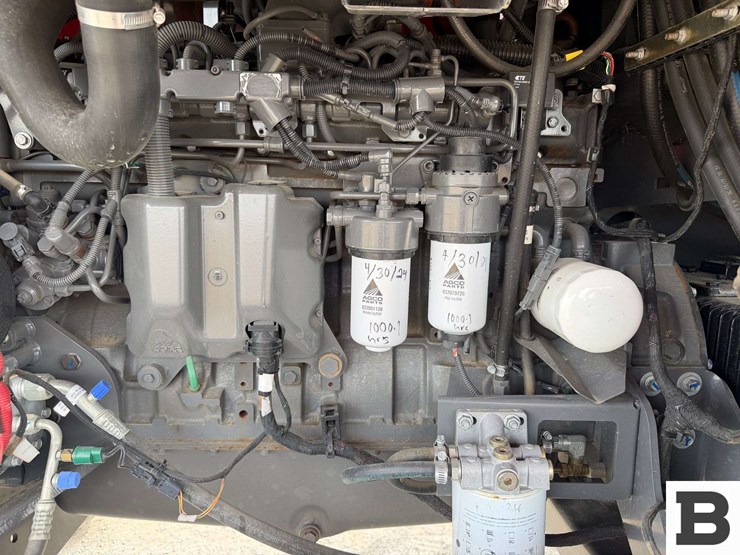 2019-massey-ferguson-wr9970-image-44