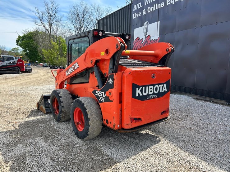 2018-kubota-ssv75-image-2
