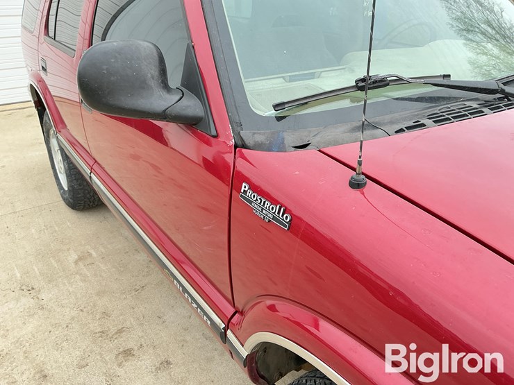 1997-chevrolet-blazer-image-13