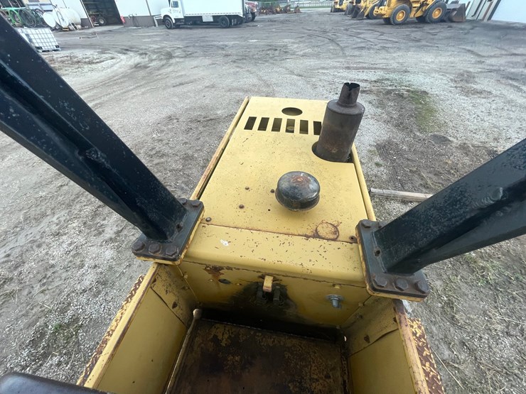 #4048-•-cat-compactor-image-37