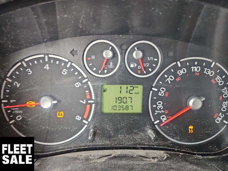 2012-ford-transit-connect-image-26