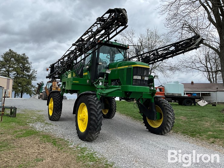 1999-john-deere-4700-image-3