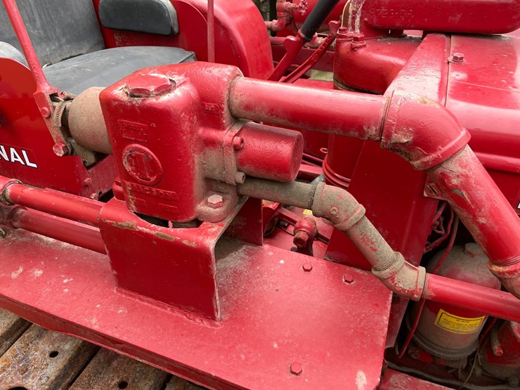 #4087-•-international-antique-dozer-image-22