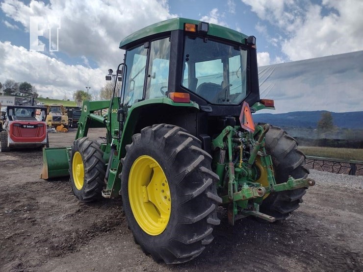 john-deere-6210-image-29