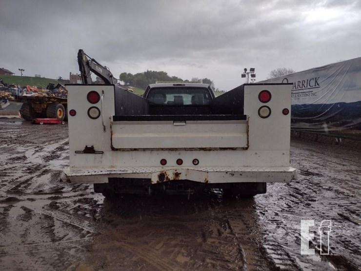 2012-ford-f450-sd-image-4