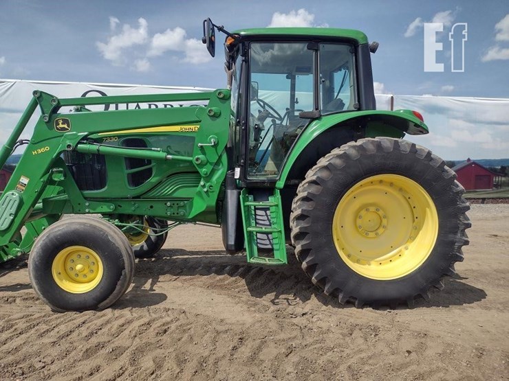 2009-john-deere-7330-image-13