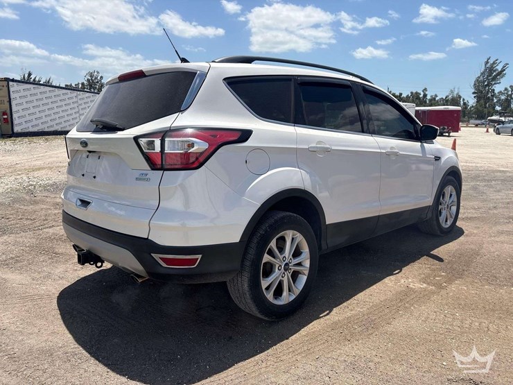 2018-ford-escape-image-4