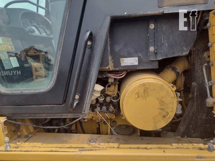 2005-caterpillar-953c-image-41