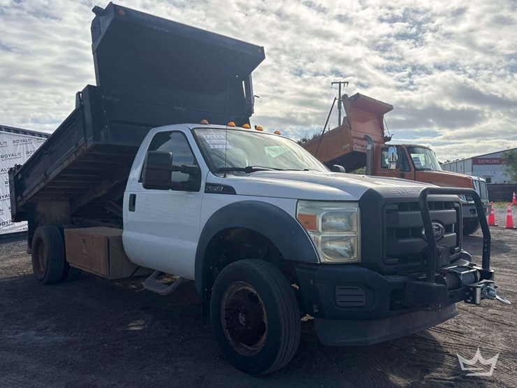 2015-ford-f550-image-2