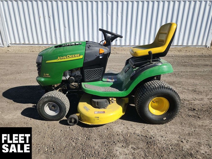 john-deere-l118-image-6