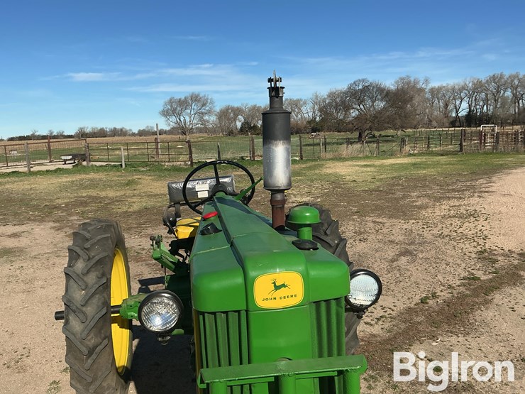 1958-john-deere-420-image-13