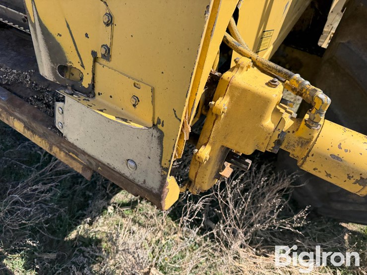 new-holland-tr86-image-10