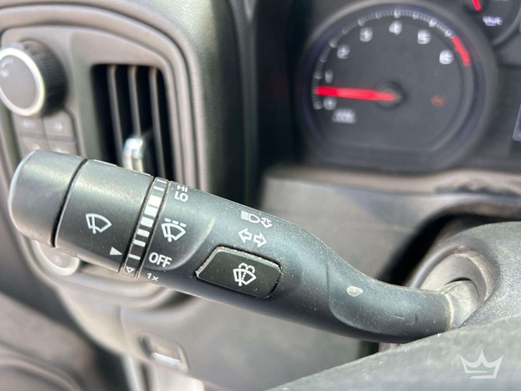 2021-chevrolet-silverado-1500-image-13