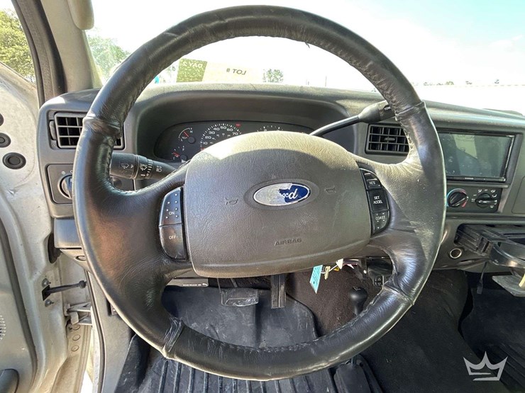 2003-ford-f350-image-18