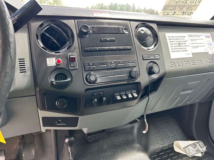 2012-ford-f450-image-18