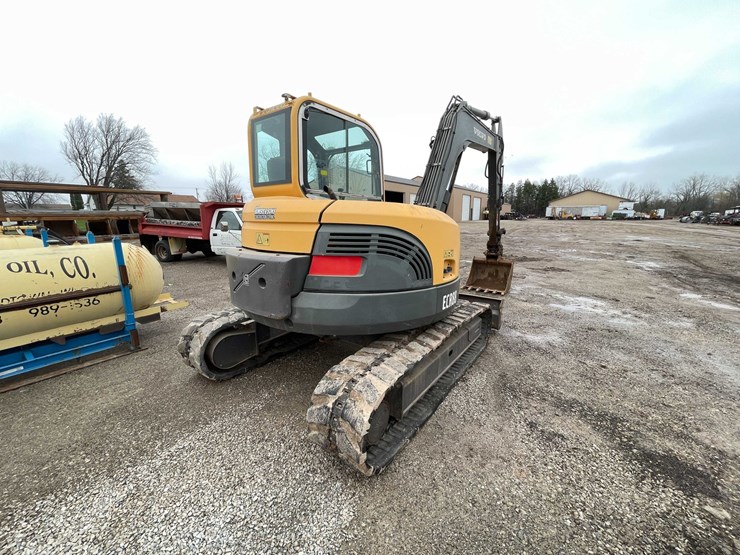 volvo-ecr88-image-5