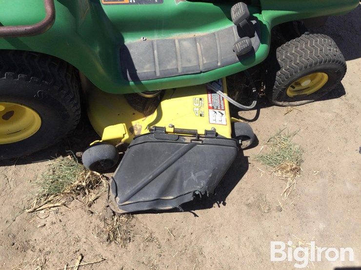 john-deere-lt166-image-11