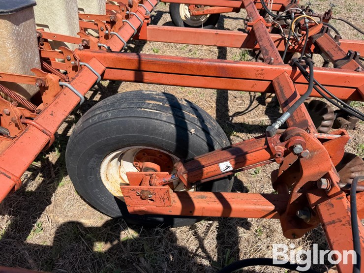 allis-chalmers-333-image-20