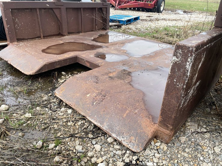 #4068-•-man-hole-trench-box-image-7