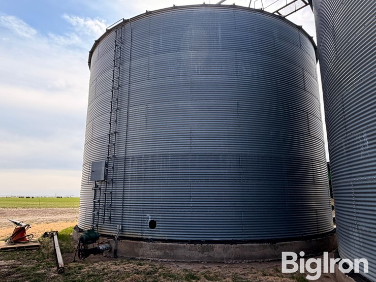 stor-mor-complete-grain-bin-set-up-image-8