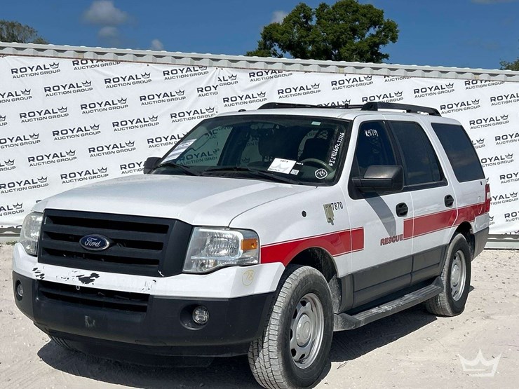 2014-ford-expedition-image-1