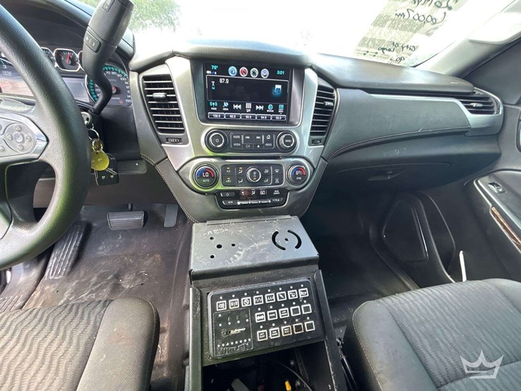 2019-chevrolet-tahoe-image-17
