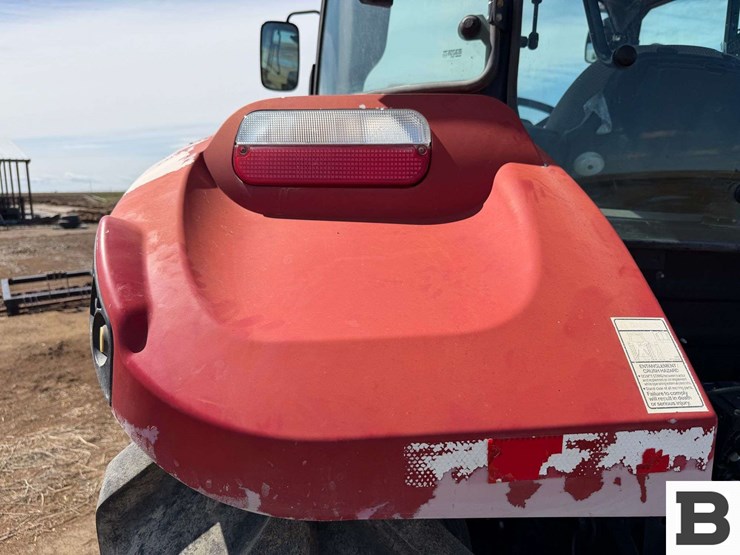 case-ih-farmall-105u-image-32