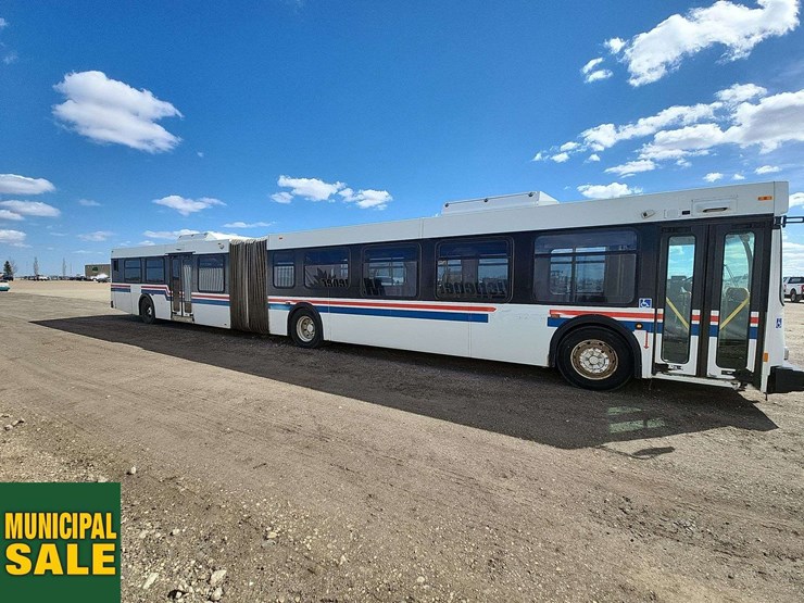 2006-new-flyer-d40lf-image-47