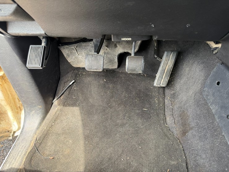 2003-dodge-ram-2500-image-46