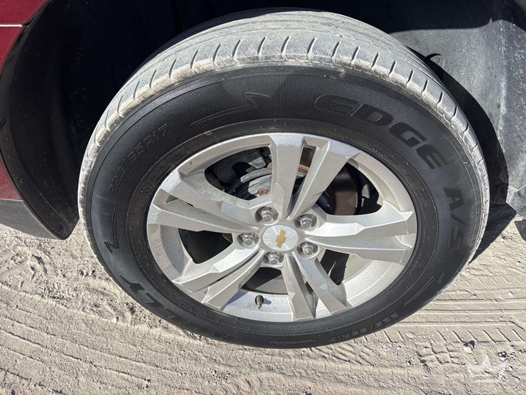 2012-chevrolet-equinox-image-29