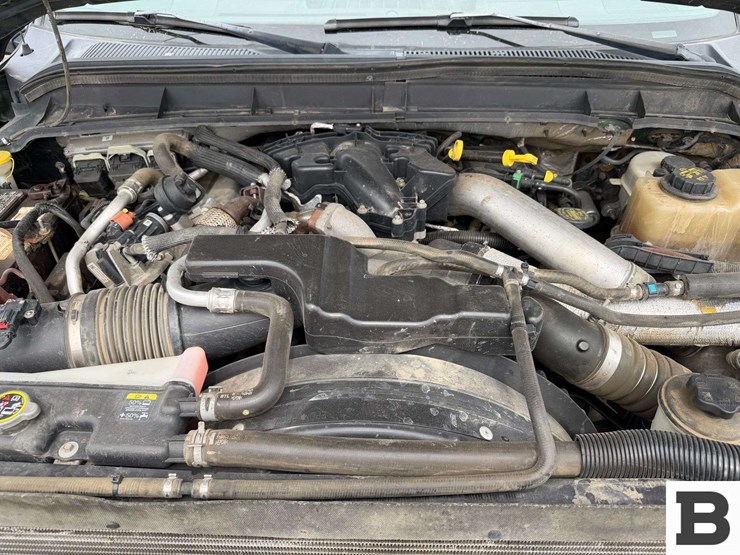 2011-ford-f350-image-13