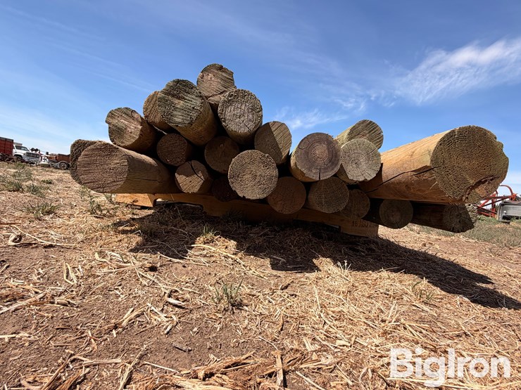 wood-fence-posts-image-5