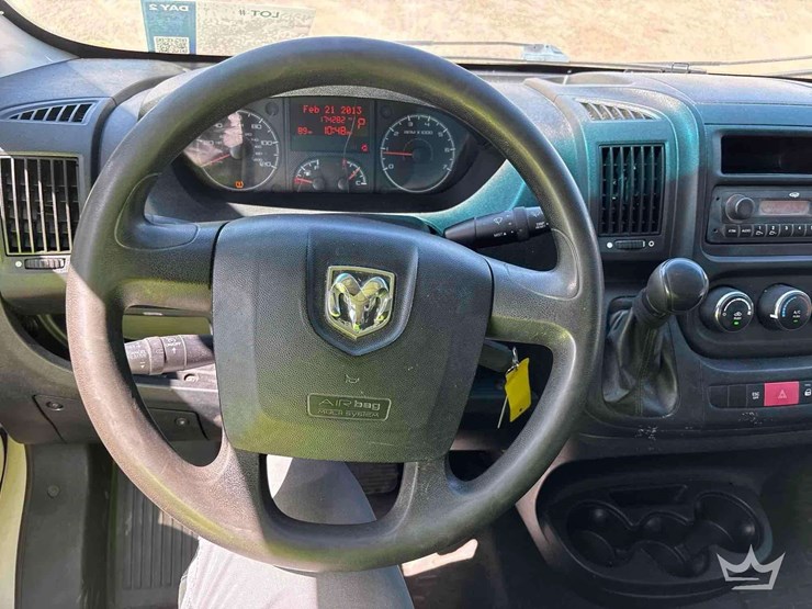 2014-dodge-2500-image-10