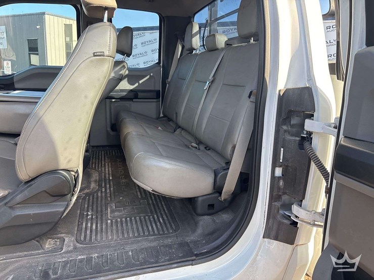 2017-ford-f250-image-32