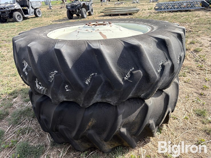 john-deere-4620-image-4