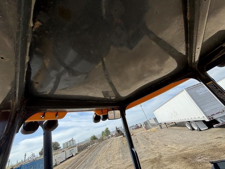 2019-deere-310l-ep-image-49