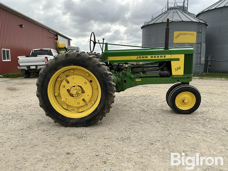 1958-john-deere-520-image-4