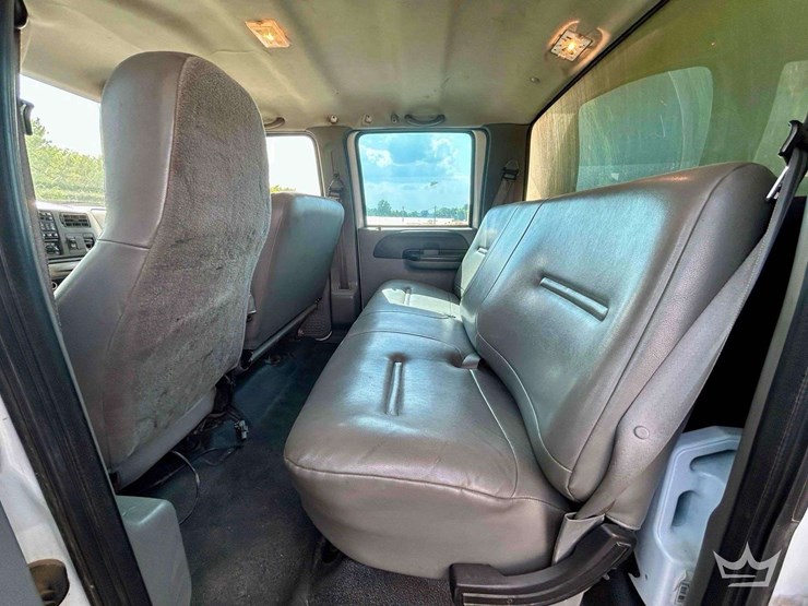 2007-ford-f650-image-9