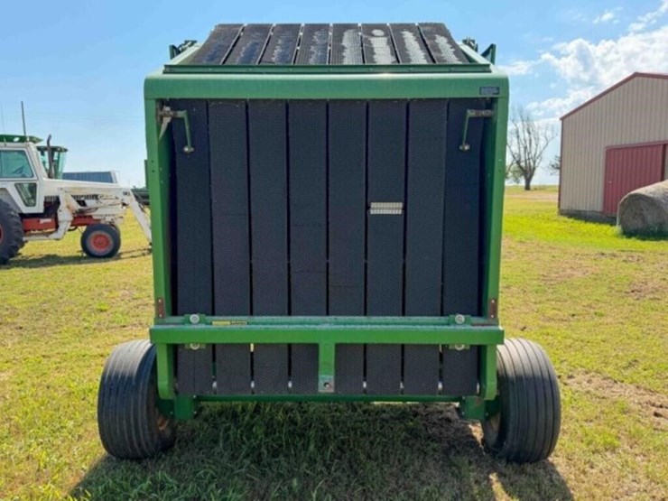 john-deere-530-image-3