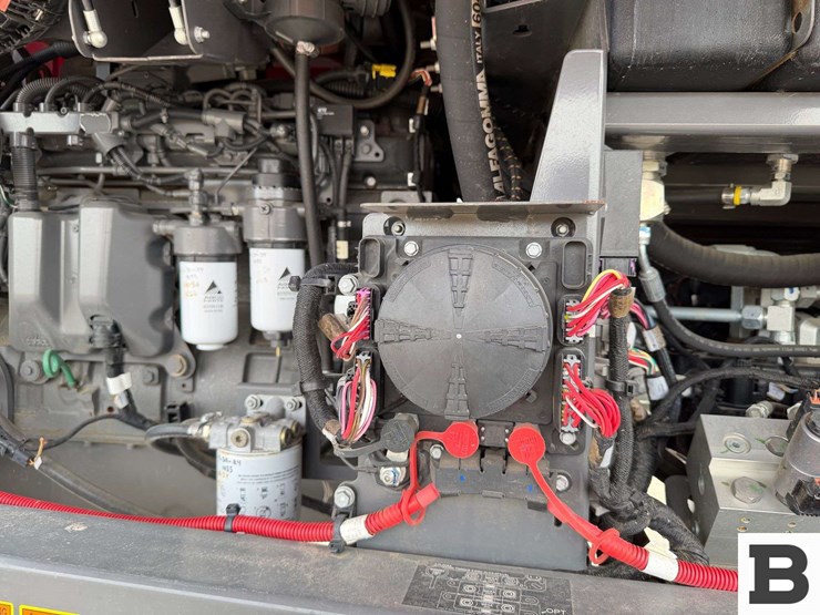 2019-massey-ferguson-wr9970-image-52