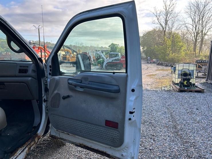 ford-f450-image-11
