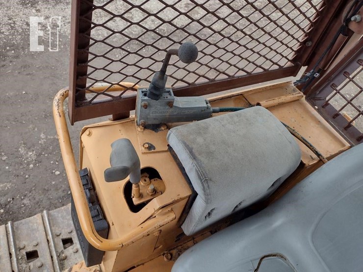 1992-case-550e-image-9