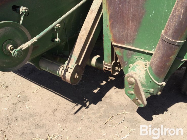 john-deere-25-image-19