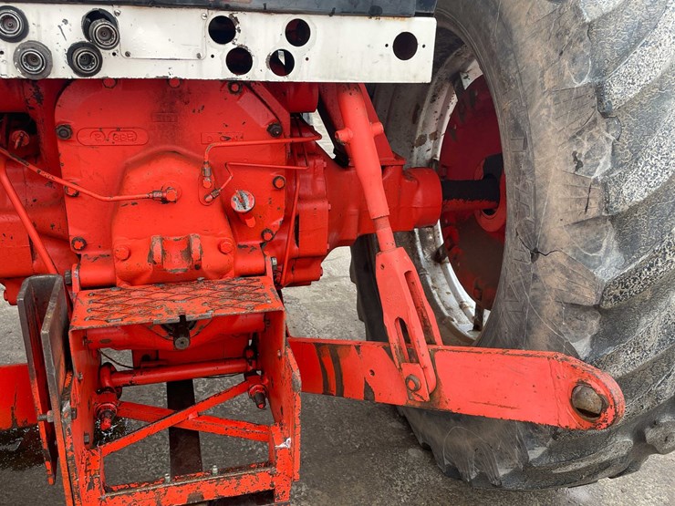 #4067-•-case-2090-tractor-image-25